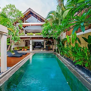 villa-harmony.hotelsseminyak.net/